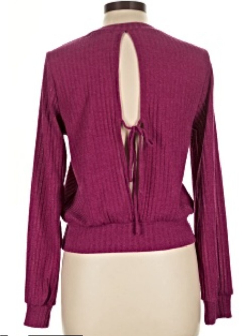 Gilli Ribbed Open-Back Tie-Detail Long Sleeve Top in Burgundy NWT Medium
